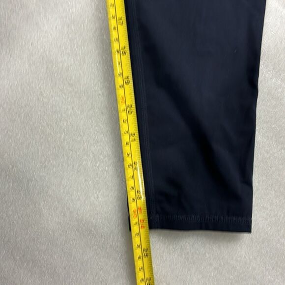Vuori WOMEN'S STRIDE LEGGING in Atlantic Size M / Like New - Picture 9 of 9